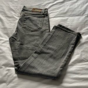 EUC! Anthropologie Suzy Denim Gray Jean